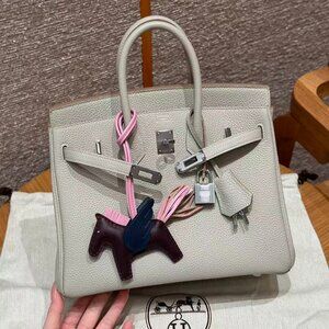 Classic Hermes Bag: A Stylish and Versatile Choice for Elegance